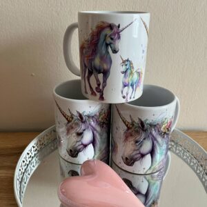 Mesés egyszarvús porcelán bögre, körbe mintás