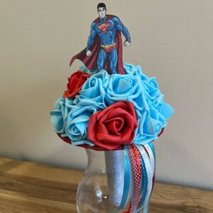 Superman-es ballagási csokor-piros/kék