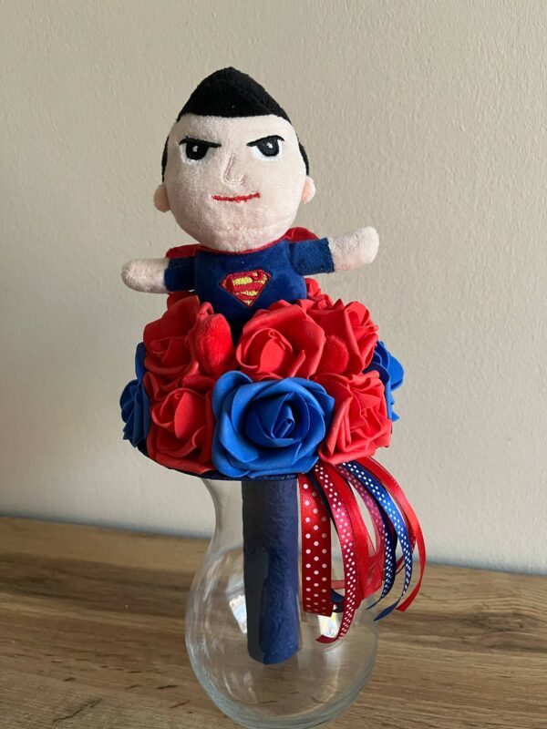 Superman-es ballagó csokor-piros/sötétkék