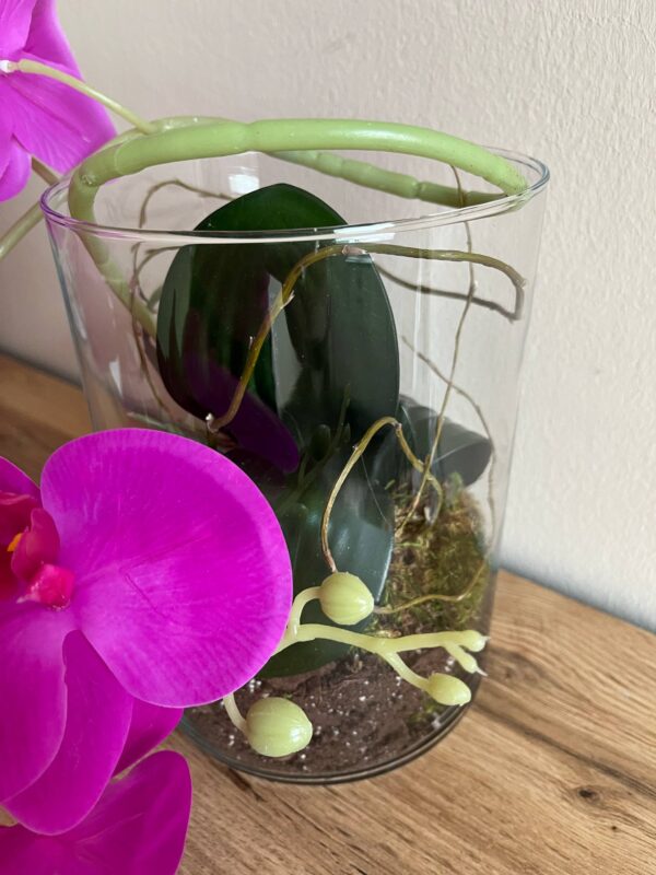 Élethű, locsolásmentes lepke orchidea-pink/üveghengerben - Image 3