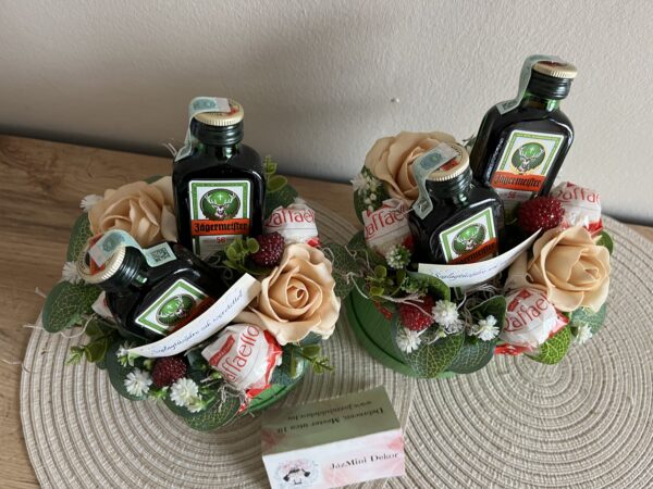 Raffaellos-Jagermeisteres box-szalagavatóra/névnapra/szülinapra-zöld - Image 3