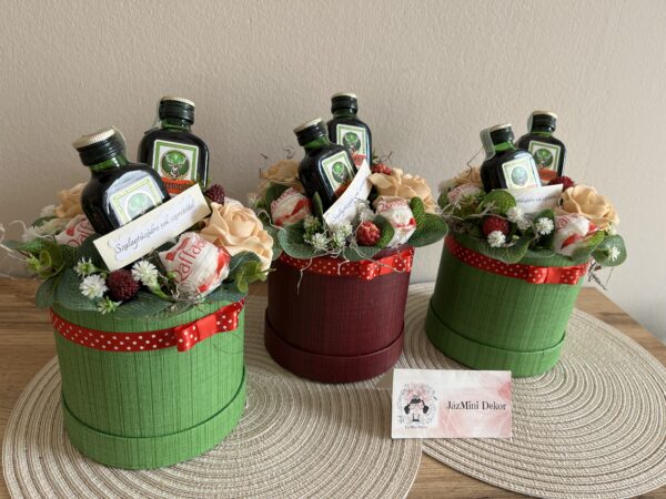 Raffaellos-Jagermeisteres box-szalagavatóra/szülinapra/névnapra-bordó - Image 3