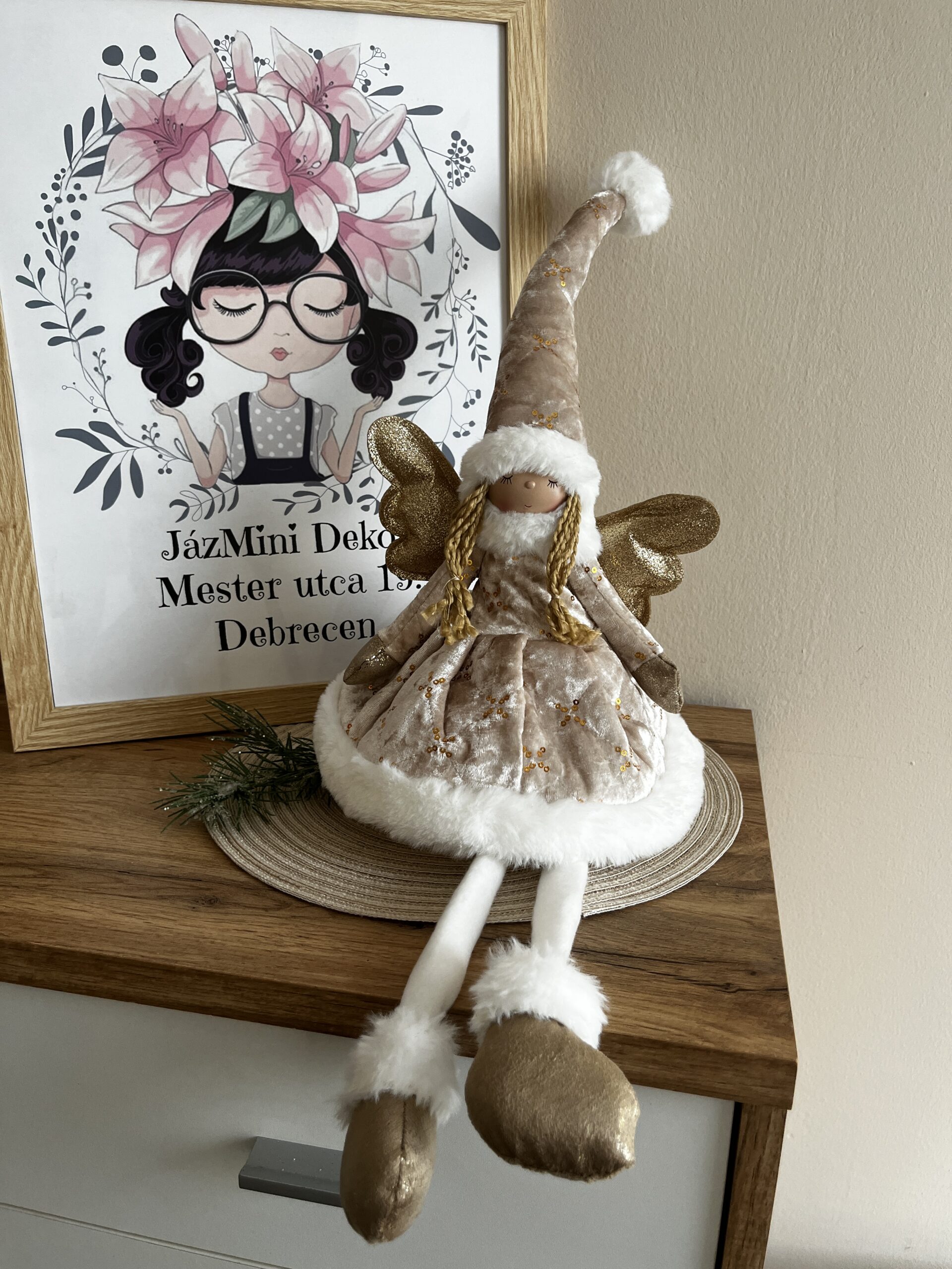 Lara világító lógólábú angyalbaba-bézs/fehér/arany-55 cm - Image 4