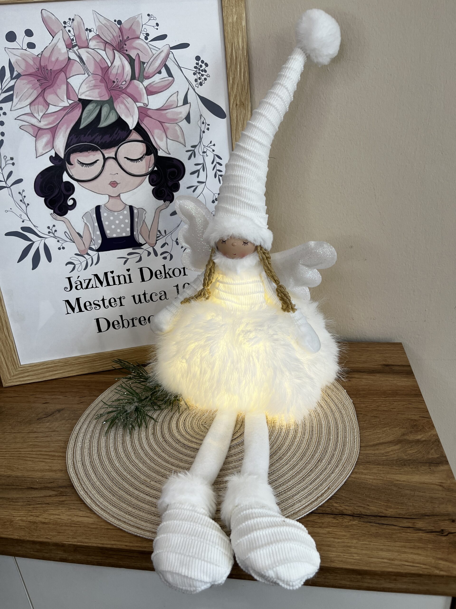 Lili világító angyalbaba-lógólábú/fehér/arany-55 cm